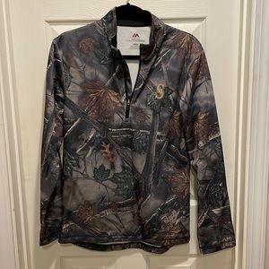 Seattle Mariners pullover half zip camo jacket